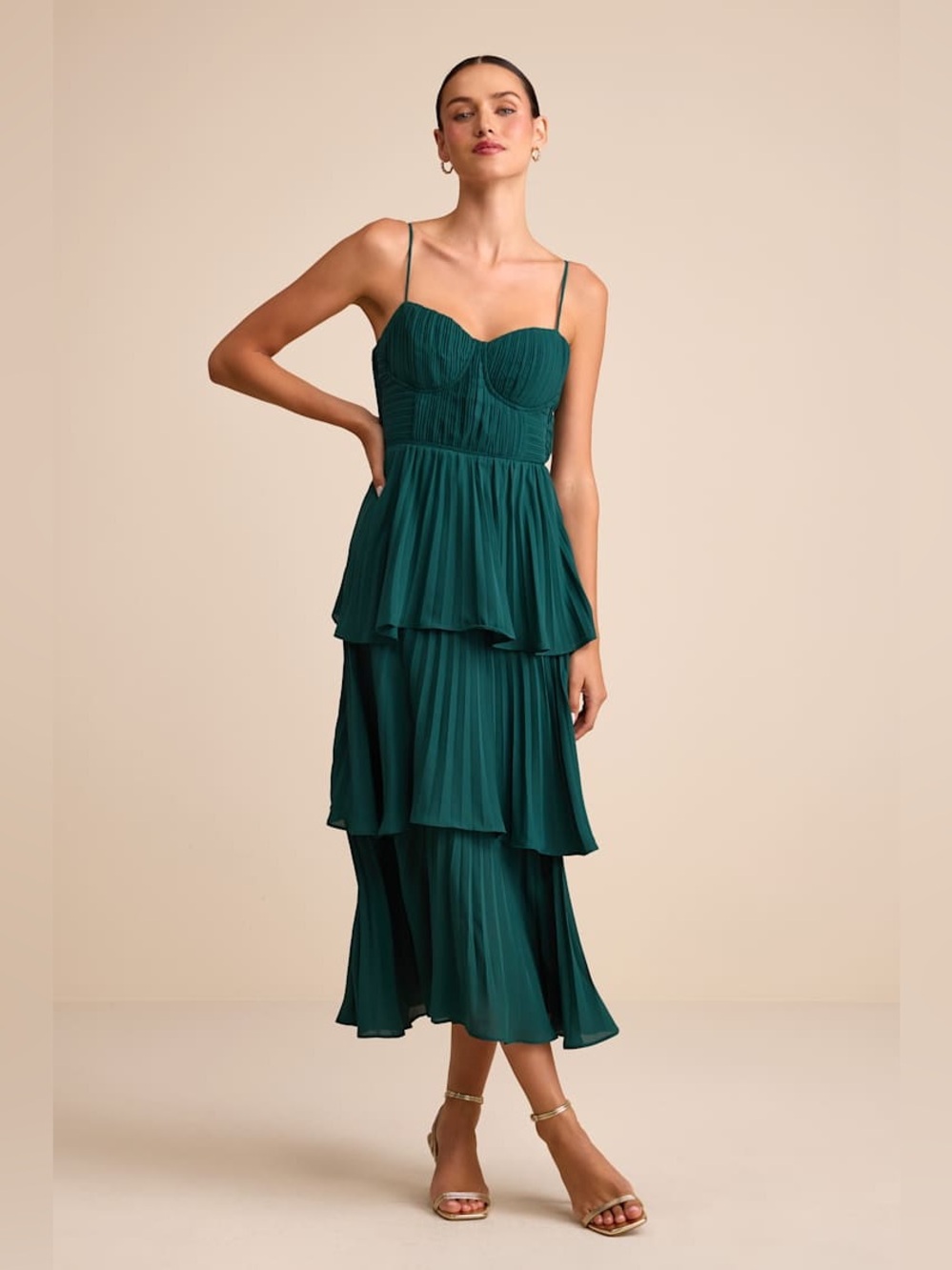 Lulu's Emerald Green Tiered Pleated Midi Dress